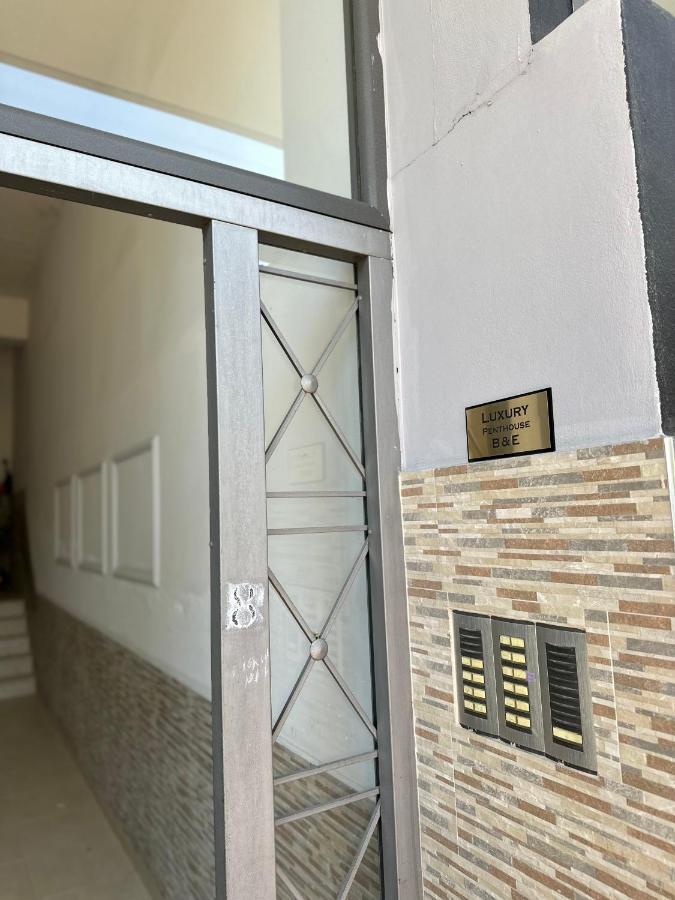 Luxury Penthouse B&E Lejlighed Sarandë Eksteriør billede