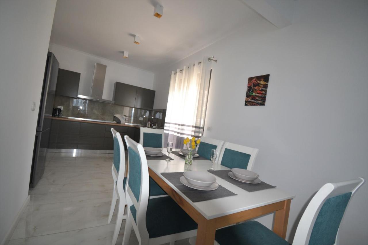 Luxury Penthouse B&E Lejlighed Sarandë Eksteriør billede