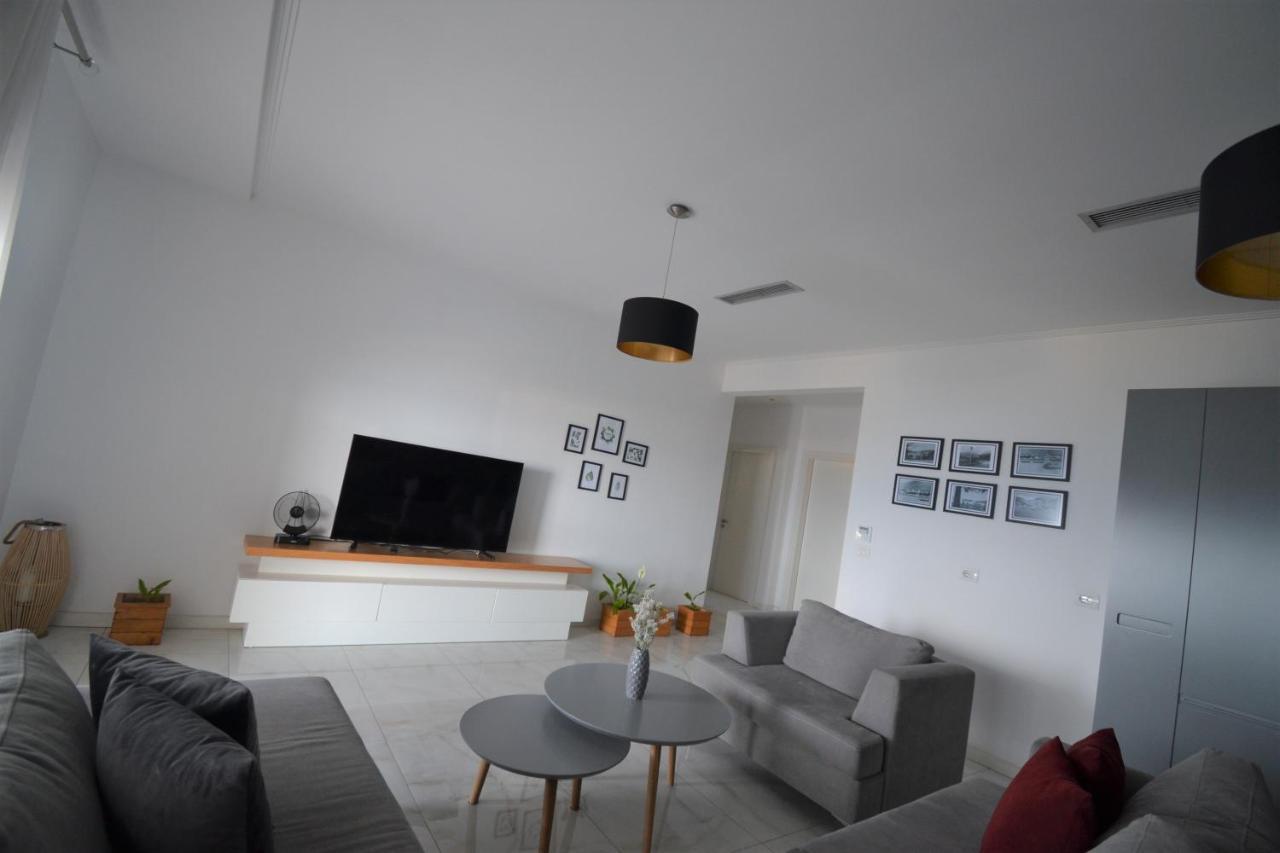Luxury Penthouse B&E Lejlighed Sarandë Eksteriør billede