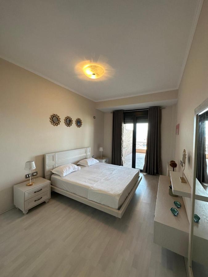 Luxury Penthouse B&E Lejlighed Sarandë Eksteriør billede