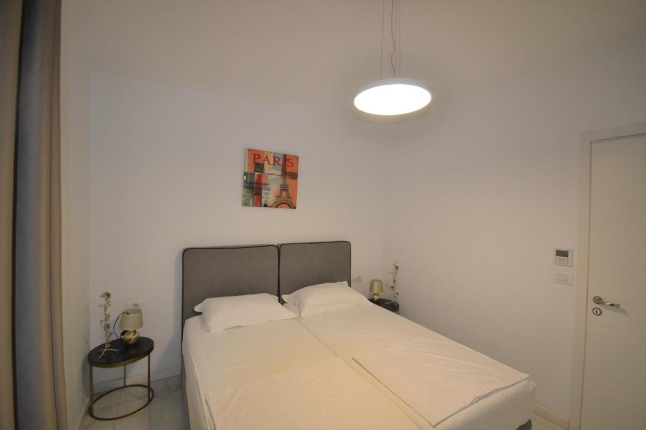 Luxury Penthouse B&E Lejlighed Sarandë Eksteriør billede